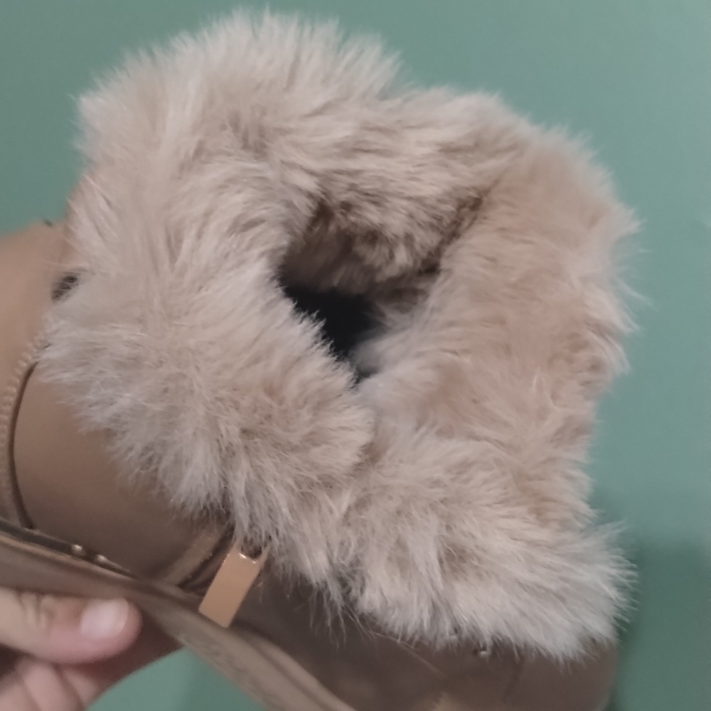 NIB Tan BOOTS UNBRANDED SZ.8 WITH FUR - Picture 7 of 9